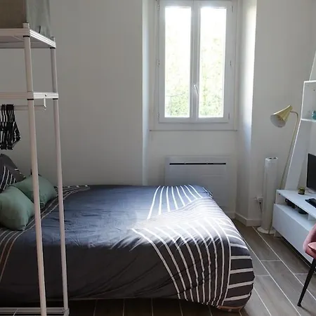 Central, Cozy And Warm Toulouse