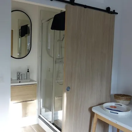 Central, Cozy And Warm *